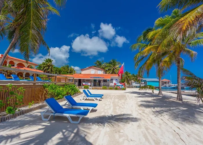 Sunbreeze Hotel 4*