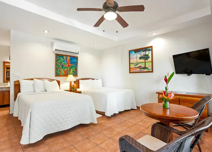 Sunbreeze Hotel 4*
